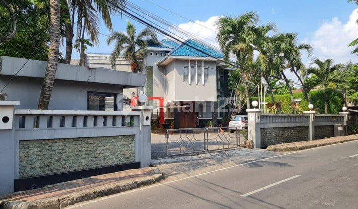 Gedung Kantor Strategis Warung Buncit Jakarta Selatan