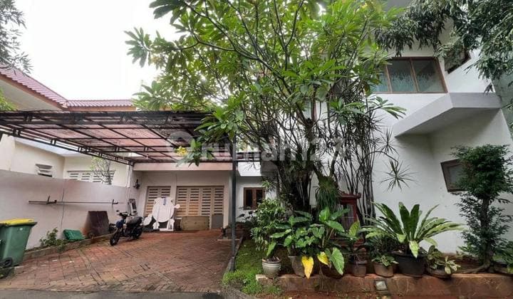 Rumah Cantik Nuansa Bali di Townhouse Eksklusif, Lebak Bulus
