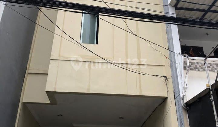 For Sale 3-Story House in East Tanjung Duren, West Jakarta
