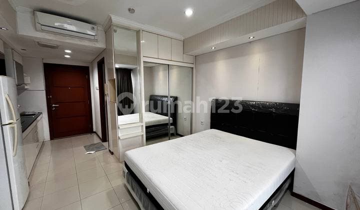 Disewakan Unit Premium Tipe Studio Full Furnished Apt Royal Mediterania