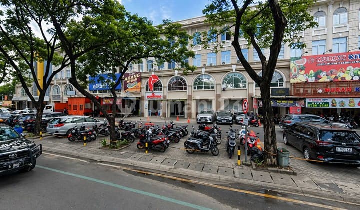 Jual Ruko Gandeng 3,5 Lantai LB 472 M² Tersewa di Pusat Kuliner Green Lake City Tangerang