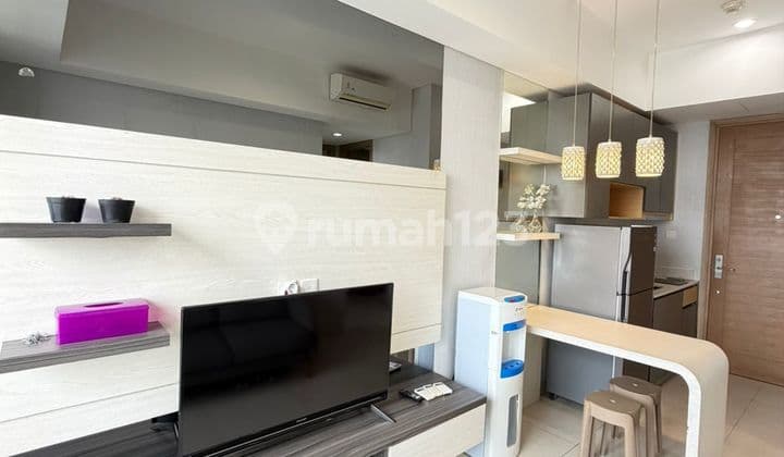 Di Sewakan Apartemen Taman Anggrek Residences