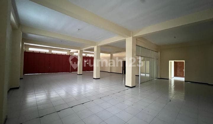 Affordable Shop House or Building in Downtown Jogja, Suitable for Office, Call Center, etc., Close to City Hall, Timoho, Taman Siswa Street, UAD, Kraton, Malioboro