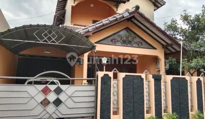 Large cheap house with many rooms in Gejayan near UNY, UGM, Pakuwon Mall, Ambarukmo Plaza, UPN