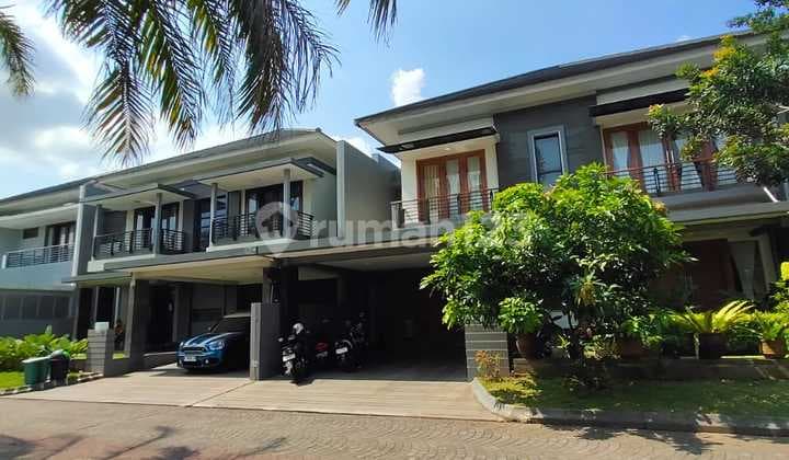 Rumah mewah dalam perumahan Bale Hinggil Jl Kaliurang km.8 dekat ke UGM, UNY, Al Azhar, RS Sardjito. RS JIH, Pakuwon Mall, dll