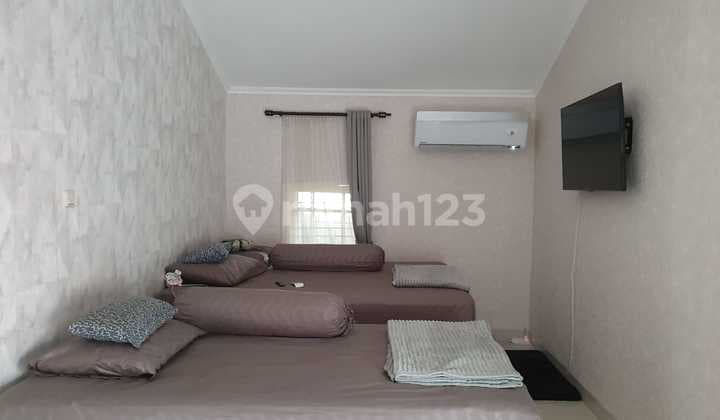 Dijual Rumah 2 Lantai Sudah Full Renovasi di Griya Loka BSD