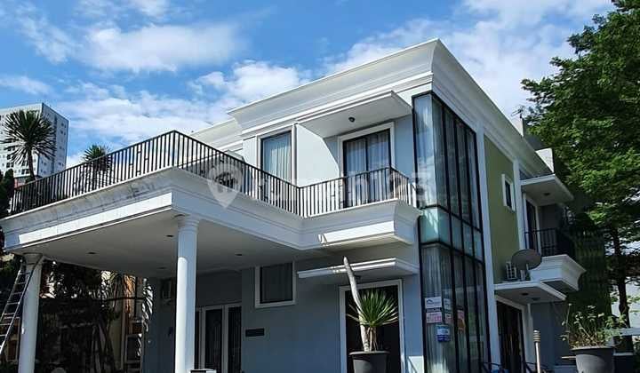 Dijual Rumah Mewah, Cantik, Siap Huni di Giri Loka