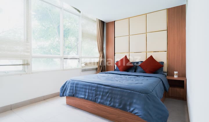 Apartment 2BR Bagus Siap Huni View Danau Dekat Karawaci Tangerang
