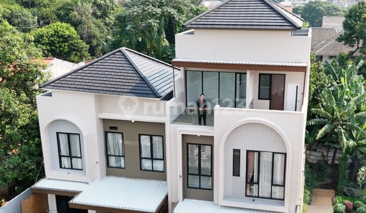 2Km ke MRT Lebak Bulus, Cluster Mewah Umjakarta