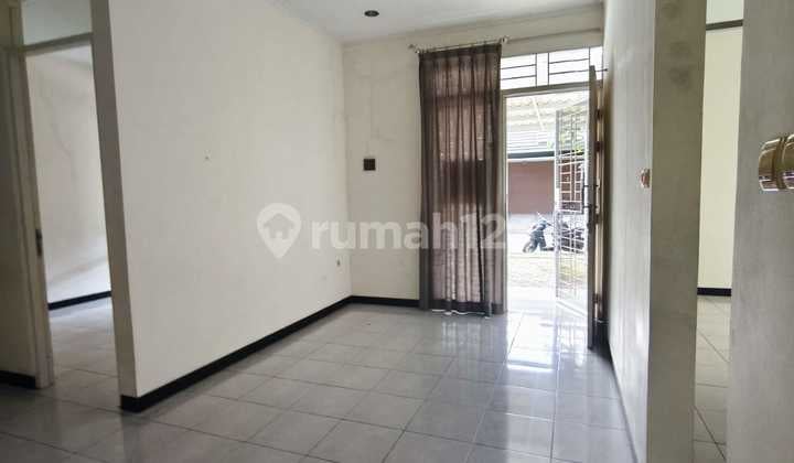 Rumah Murah Strategis Turun Harga di Taman Kopo Indah 5
