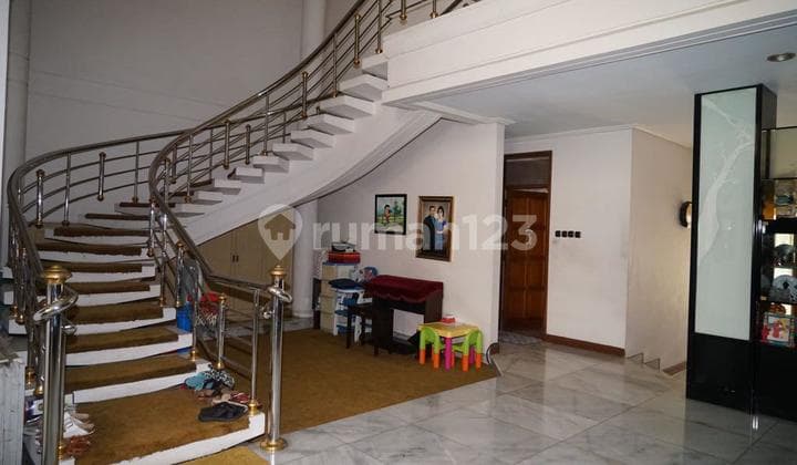 Turun Harga Rumah Mewah 2 Lantai SHM Nyaman di Sukamulya Raya