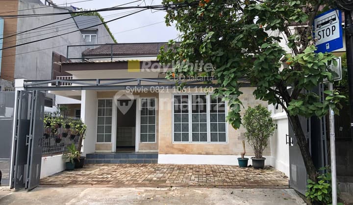 Disewakan Ruang Usaha Kantor di Bendungan Hilir Bebas Banjir