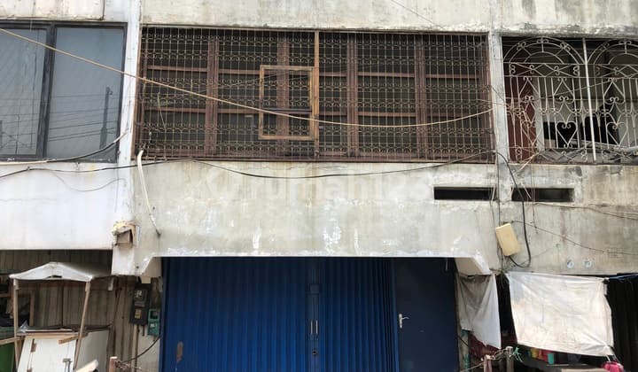 Ruko 3 Lantai Strategis Pinggir Jl. Teluk Gong Raya