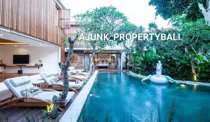 Fully Renovated Luxury Villa, Modern Tropical, Premium Seminyak area