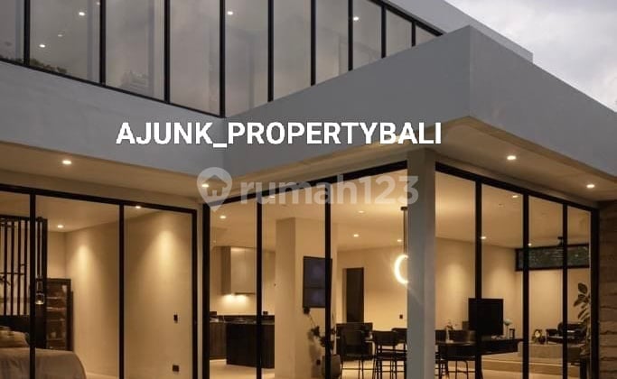 Modern Tropical Style Villa on Jln Pantai Pererenan, Pererenan