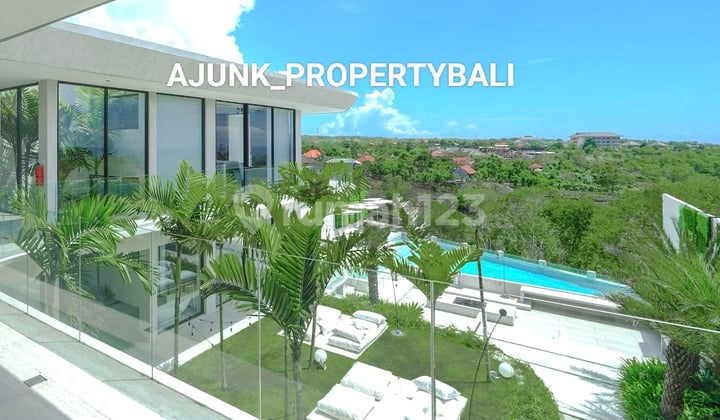 Modern Luxury Villa with Full Sea View, Pecatu