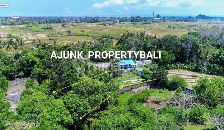 Tanah Strategis Pinggir Sungai, 1,5 Km ke Pantai Nyanyi, Tabanan
