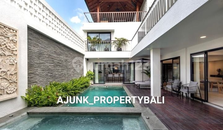 3 Bedroom Villa Premium Location, 5 Minutes To Finns Recreation, Canggu
