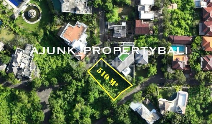 Rare Land in the Environment of Luxury Villas, Pecatu Indah Resort, Pecatu