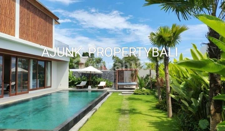 Modern Luxury Villa, Premium Location, 10 Minutes to Pererenan Beach