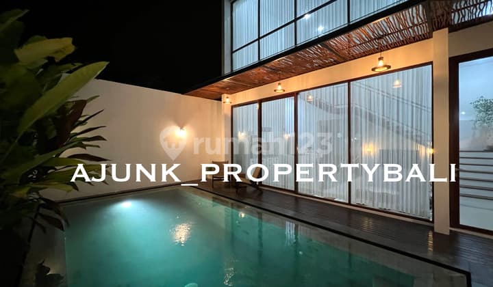 New Modern Style Villa Progress 75%, Ready December 2024, Ungasan