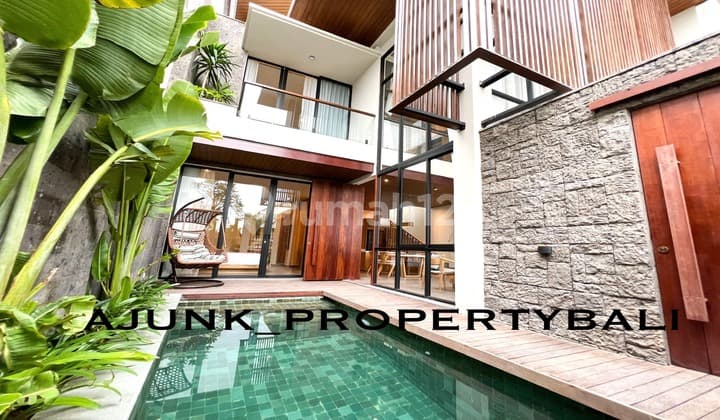Vila Modern Area Premium, 10 Menit ke Pantai Batu Bolong, Canggu