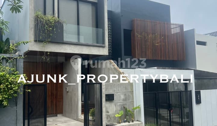 Vila 2 Kamar Tidur Lingkungan One Gate System, Pecatu