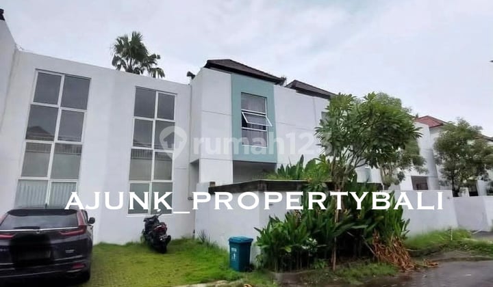 Buc, a Modern Villa in a Villa Environment in the Kerobokan Area