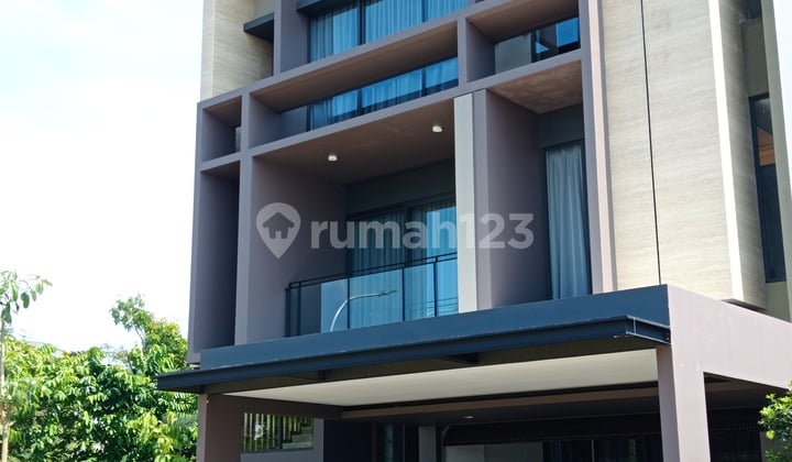 Dijual rumah L9 hook, zora, BSD, dekat IPEKA, rumah mewah