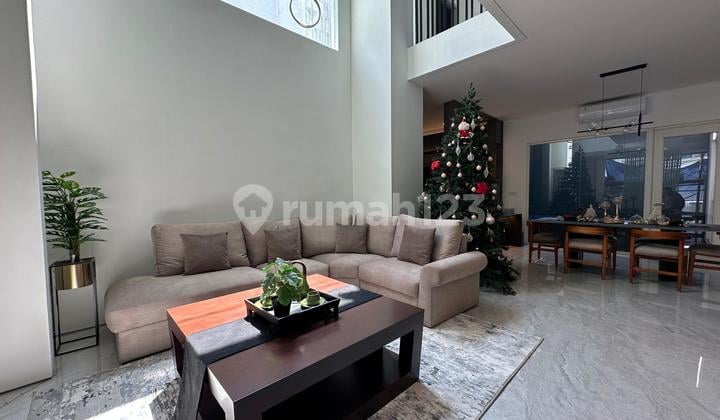 Rumah Brand New, Ada Pool Di Alam Sutera, Dekat Tol Dan Binus