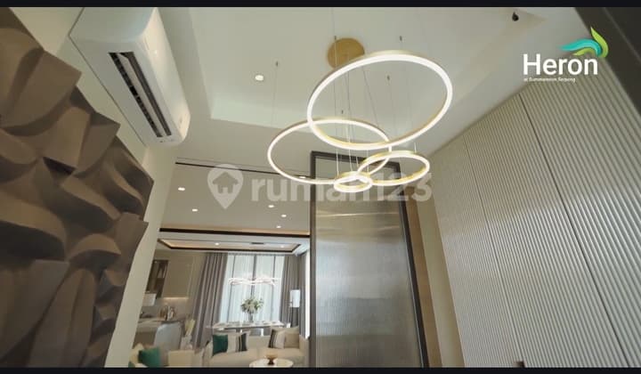 Rumah Hook, Dekat Pool, Rumah Mewah, Fully Furnish, Siap Huni Tinggal Bawa Koper , Ada Lift