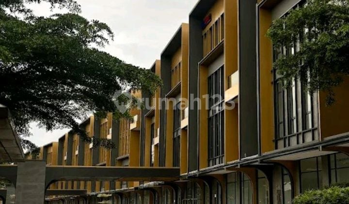 Gedung Pinggir Jalan, Hadap Row Boulevard, Bsd, Dekat Icon Gedung Pinggir Jalan, Hadap Row Boulevard, Bsd, Dekat Icon