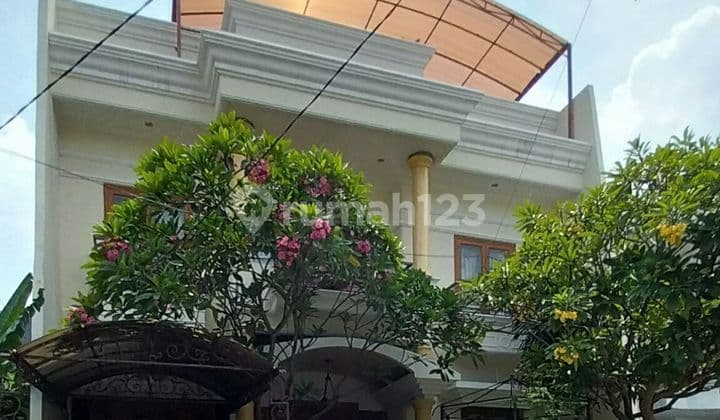 3-Story Ready-to-Occupy House