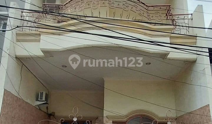 Rumah 2.5 Lantai Siap Huni