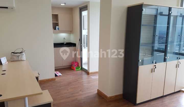 Office di Kemayoran Disewakan Siap Huni