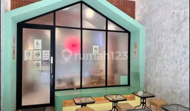 Ruko 4+1Lantai di Cocok untuk Usaha