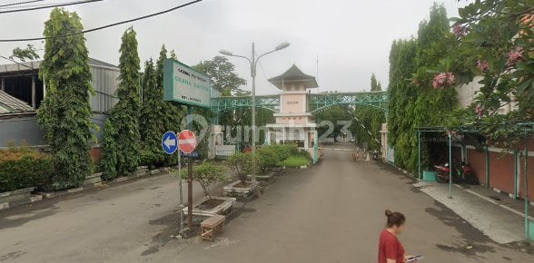 Termurah Rumah Mewah di Komplek Bulog Dekat Pintu Tol Jatiwarna
