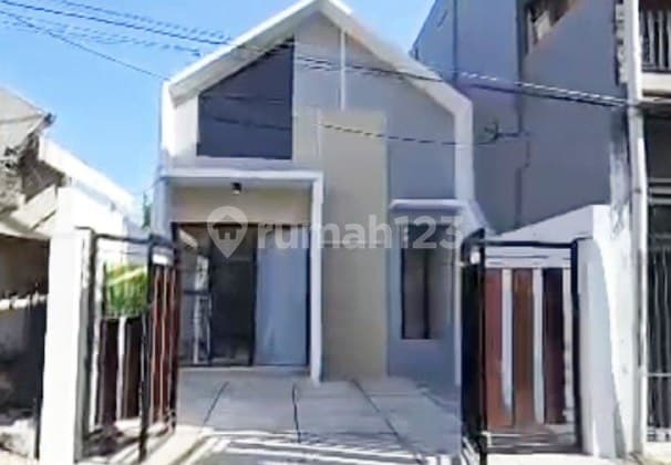 Rumah di Wonorejo Selatan Rungkut Surabaya Baru Gress Siap Huni