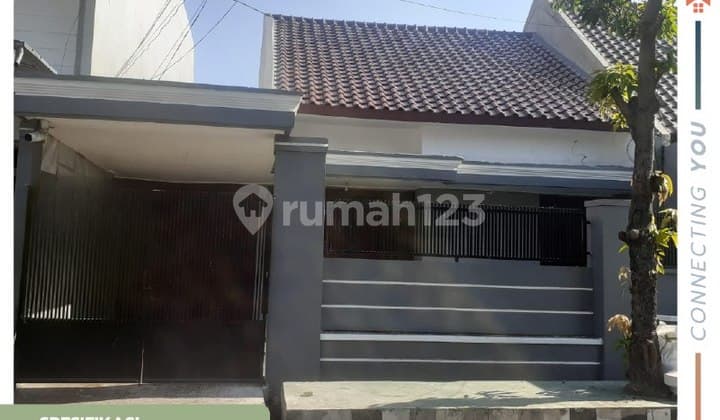 Rumah Di Kutisari Indah Surabaya Kondisi Terawat Siap Huni