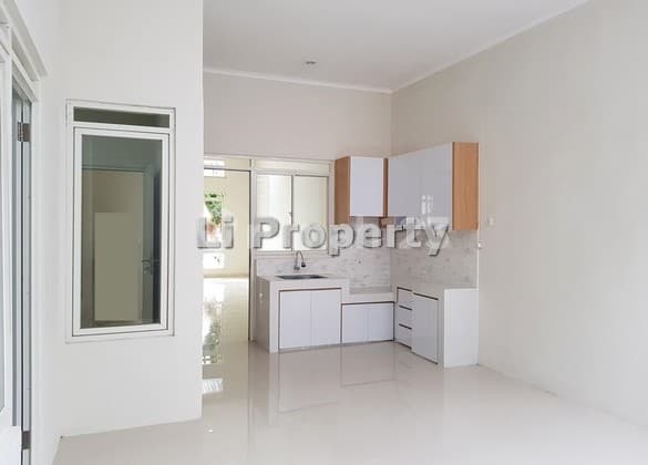 Dijual Rumah Graha Padma, Dekat Bandara Dan Columbia Asia Kospital, Semarang