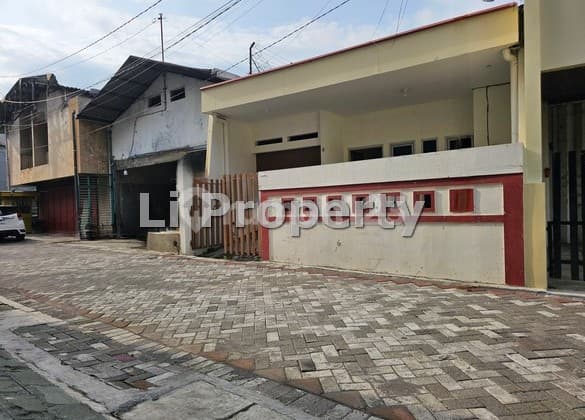 Kartini, Tengah Kota, Dekat Pasar Langgar, Semarang