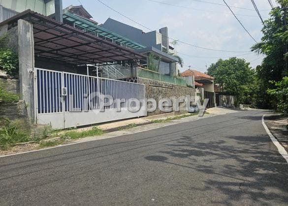 For Sale: Kelud House, Gajahmungkur, Near Karyadi Hospital, Semarang