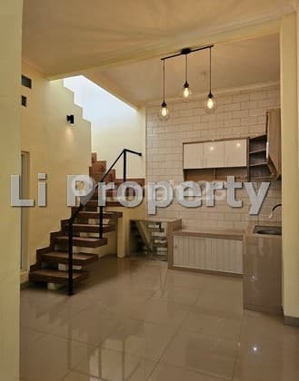 rumah Sompok, Tengah Kota, dekat Java Mall, bebas banjir, Semarang