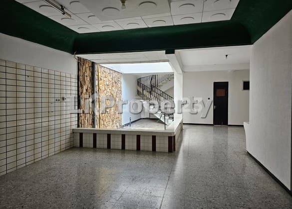 DISEWAKAN rumah Seroja, Tengah Kota, dekat RS Tlogorejo dan Simpang Lima, Semarang