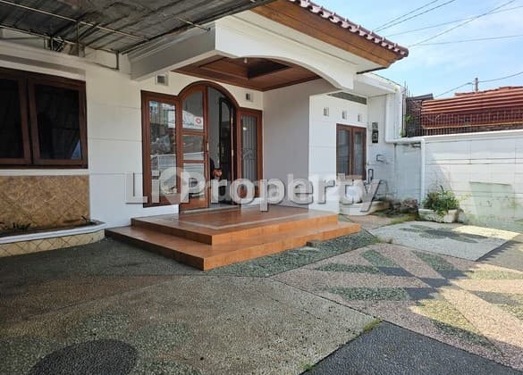 DISEWAKAN rumah Menoreh, Sampangan, Gajahmungkur, Semarang