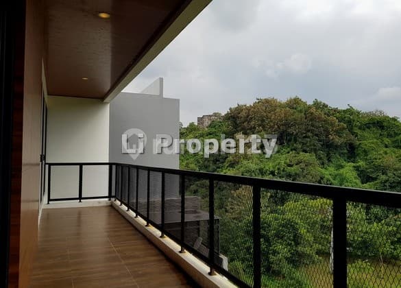 Dijual Rumah Graha Candi Golf, Tembalang, Swimm Pool, View, Semarang
