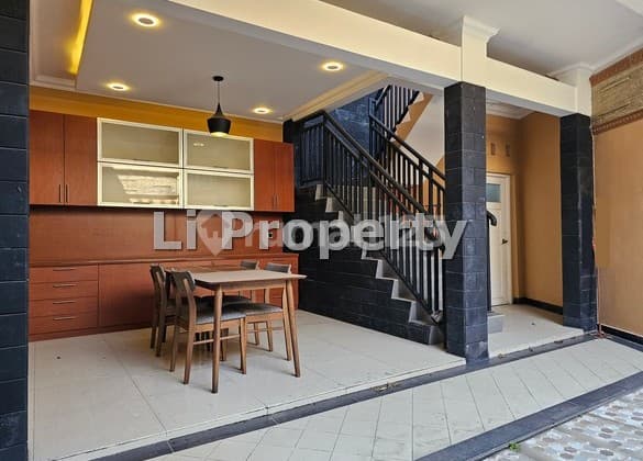 DIJUAL rumah Graha Wahid, dekat kampus UNIMUS dan Primaya Hospital, Semarang