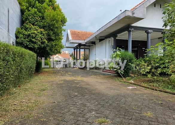 Rumah Lama Hitung Tanah Saja, Area Pamularsih, Semarang Barat, 749M2, Semarang