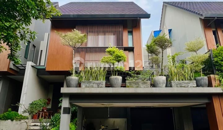 For Quick Sale & Mrs. House Greenwich Park Bsd City, Cluster Caelus, Fully Furnished + Attic Room