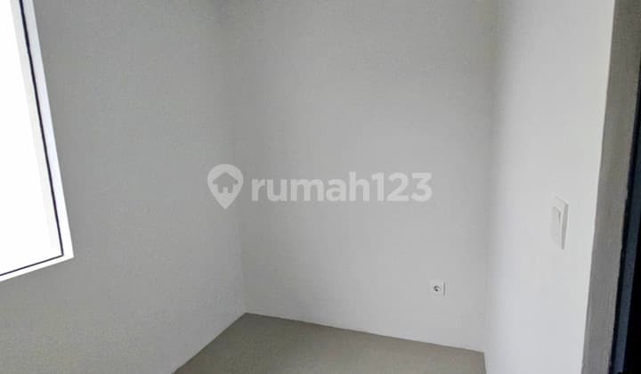 Disewakan Rumah 2 Lantai di Karawaci, Park Serpong, Cityzen Park West